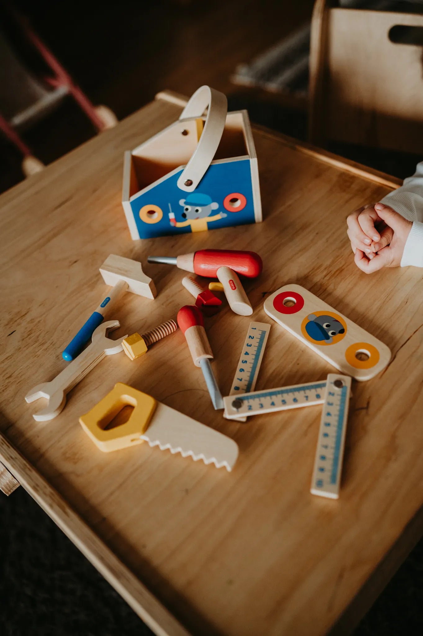 Banco degli attrezzi per bambini con set attrezzi e accessori Banco degli attrezzi per bambini con set attrezzi e accessori