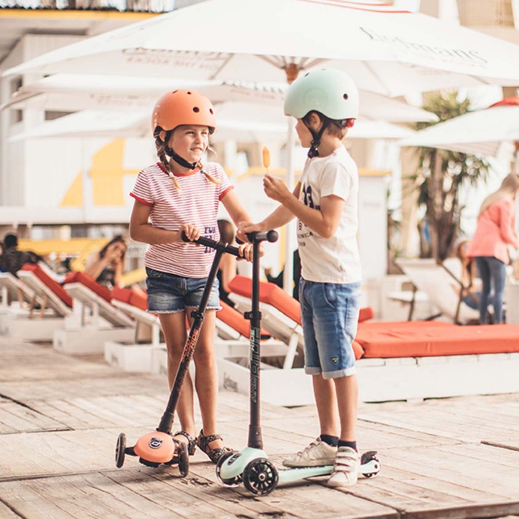 Monopattino 3-6 anni Scoot&Ride Highwaykick 3 con LED